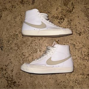 Nike Blazer Mid 77 - 10.5